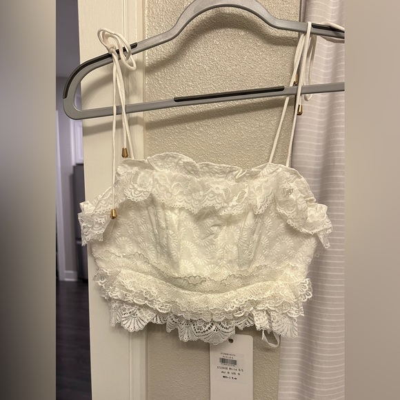 SELFIE LESLIE WHITE LATE CROPPED TANK - Picture 3 of 4